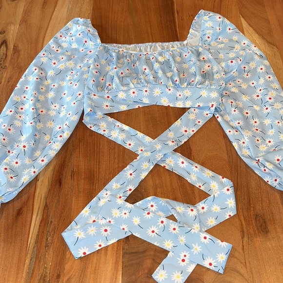 Long Sleeve Floral Crop Top Blouse with Tie Blue Red Yellow - Picture 6 of 10